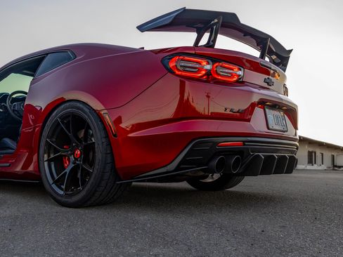 Used 2019 Chevrolet Camaro SS image 8