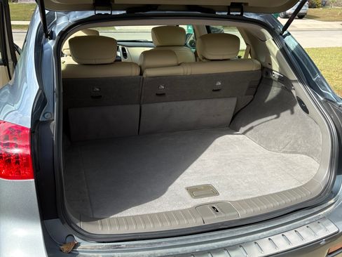 Used 2017 INFINITI QX50 2WD w/ Deluxe Touring Package image 19