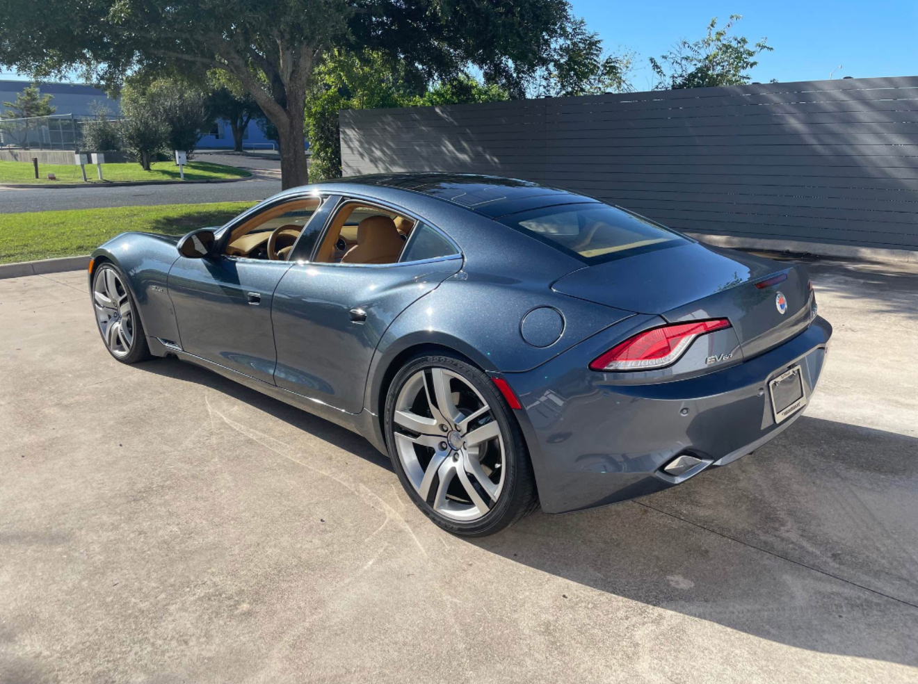 Used 2012 Fisker Karma EcoSport RWD image 1