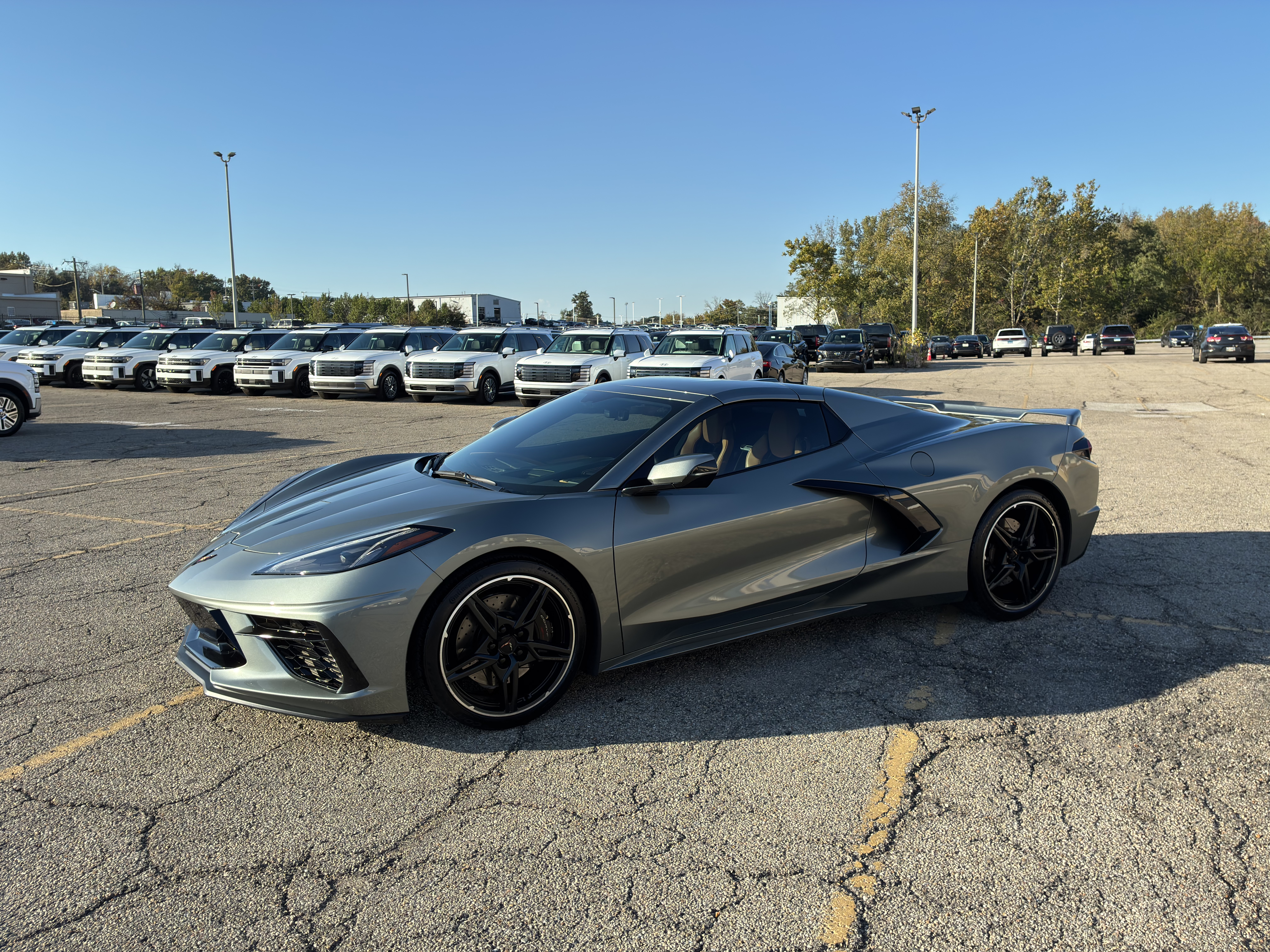 Used 2023 Chevrolet Corvette Stingray Premium Conv w/ Z51 Performance Package RWD image 1
