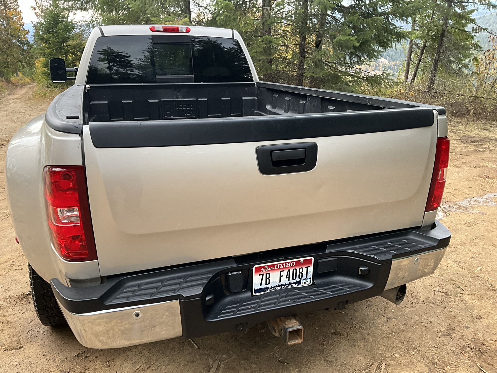Used 2007 GMC Sierra 3500 SLT w/ Convenience Package AWD/4WD image 6