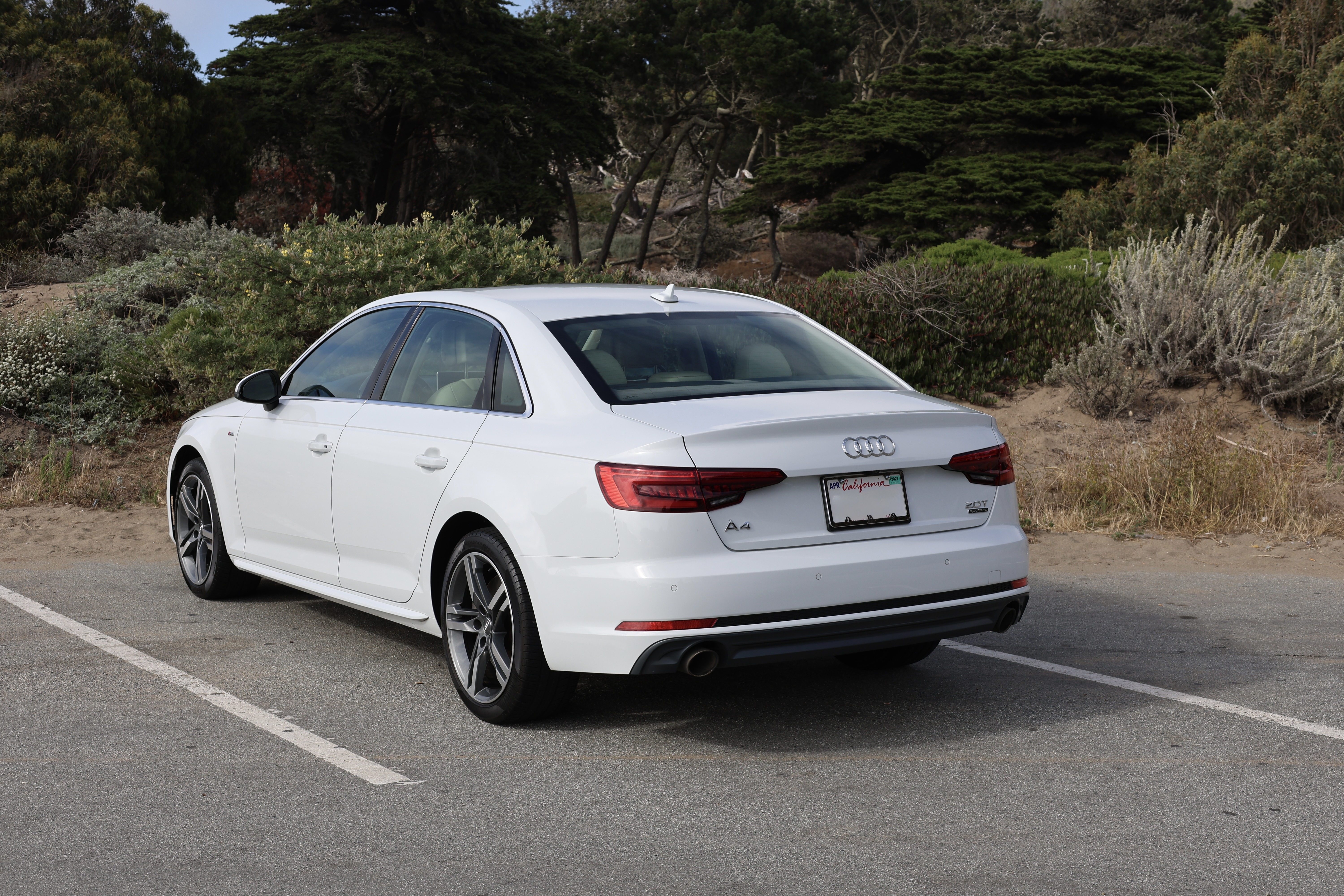 Used 2017 Audi A4 2.0T Premium Plus w/ Premium Plus Package AWD/4WD image 9