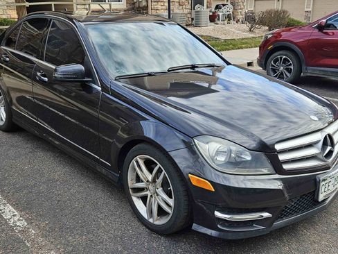 Used 2012 Mercedes-Benz C 300 4MATIC Sedan image 5