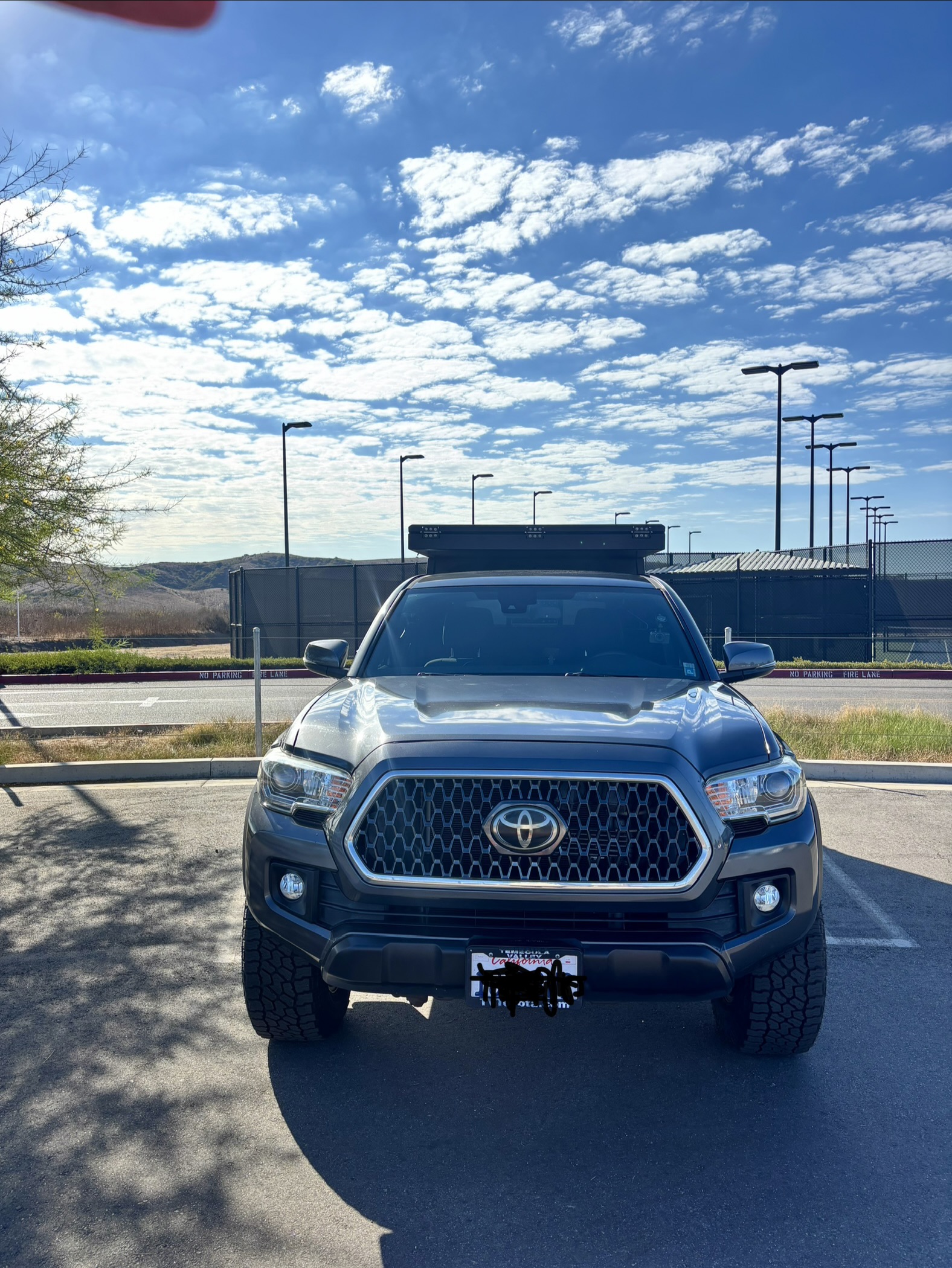 Used 2019 Toyota Tacoma TRD Off-Road w/ Technology Package AWD/4WD image 11
