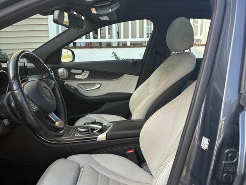 Used 2016 Mercedes-Benz C 300 4MATIC Sedan image 11