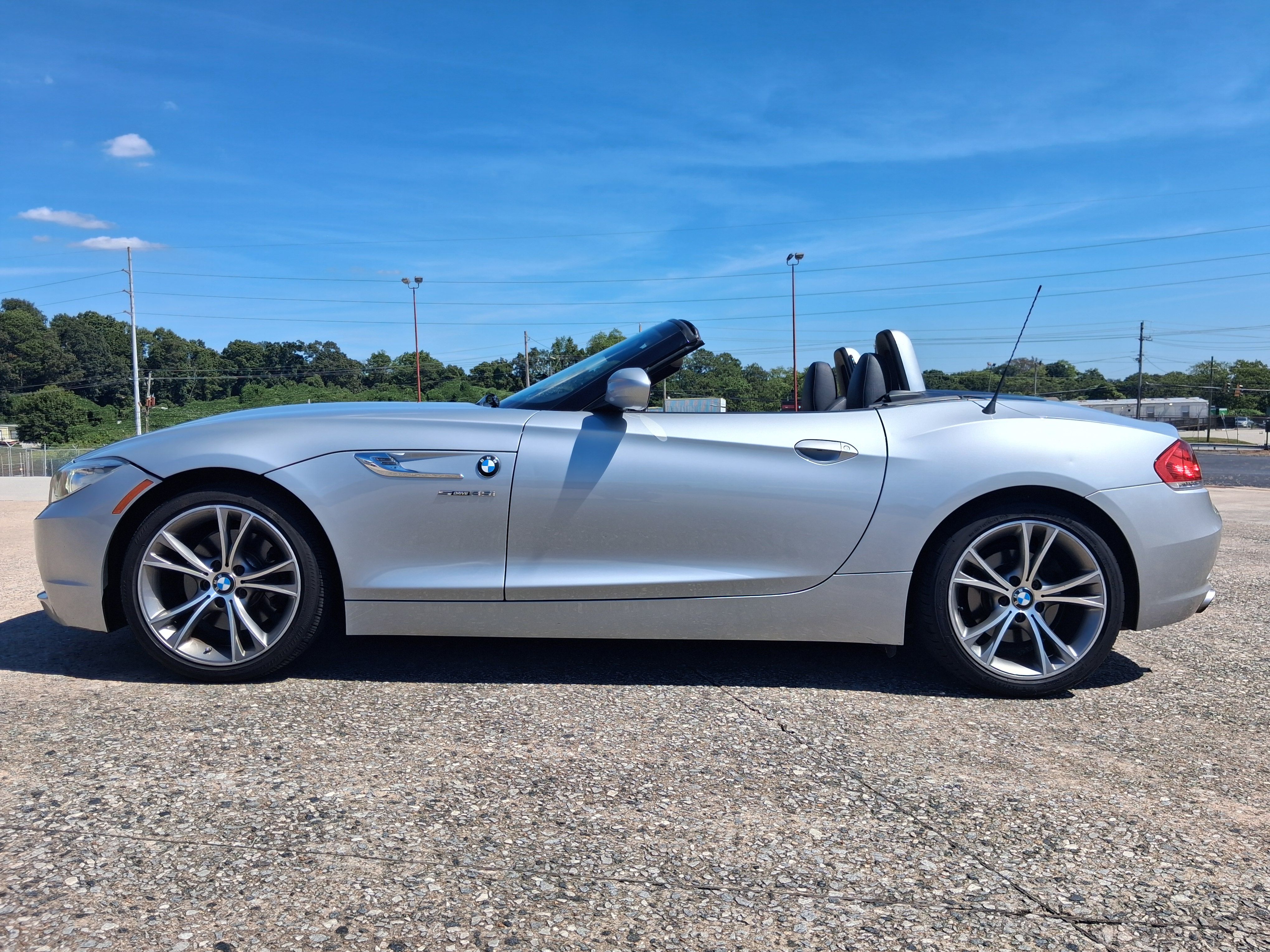 Used 2016 BMW Z4 sDrive35i RWD image 1