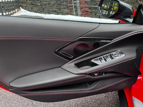 Used 2023 Chevrolet Corvette Stingray Premium Conv w/ Z51 Performance Package image 16