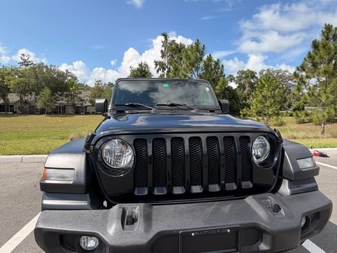 Used 2020 Jeep Wrangler Unlimited Sport S AWD/4WD image 4