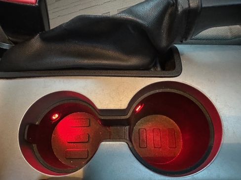 Used 2010 Ford Focus SE image 22