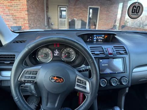 Used 2014 Subaru Forester 2.5i Limited image 9