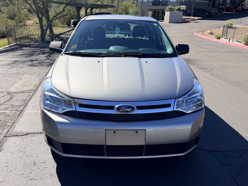 Used 2008 Ford Focus SE image 4