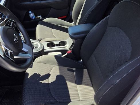 Used 2021 Kia Forte LXS image 23