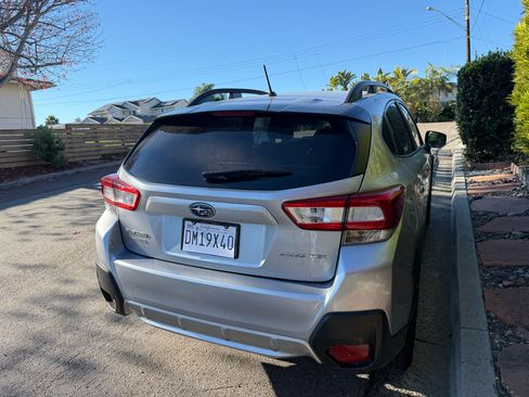 Used 2018 Subaru Crosstrek 2.0i image 5