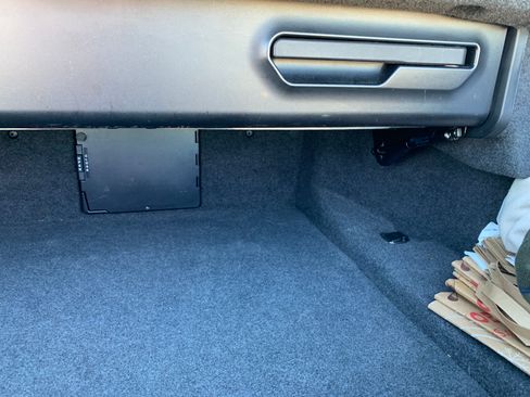 Used 2004 BMW 645Ci Convertible image 19