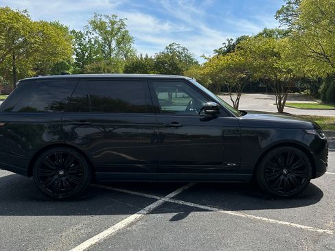 Used 2019 Land Rover Range Rover Long Wheelbase Supercharged image 9