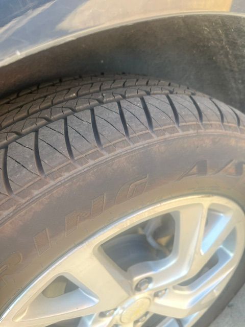 Used 2020 Chevrolet Equinox Premier AWD/4WD image 16