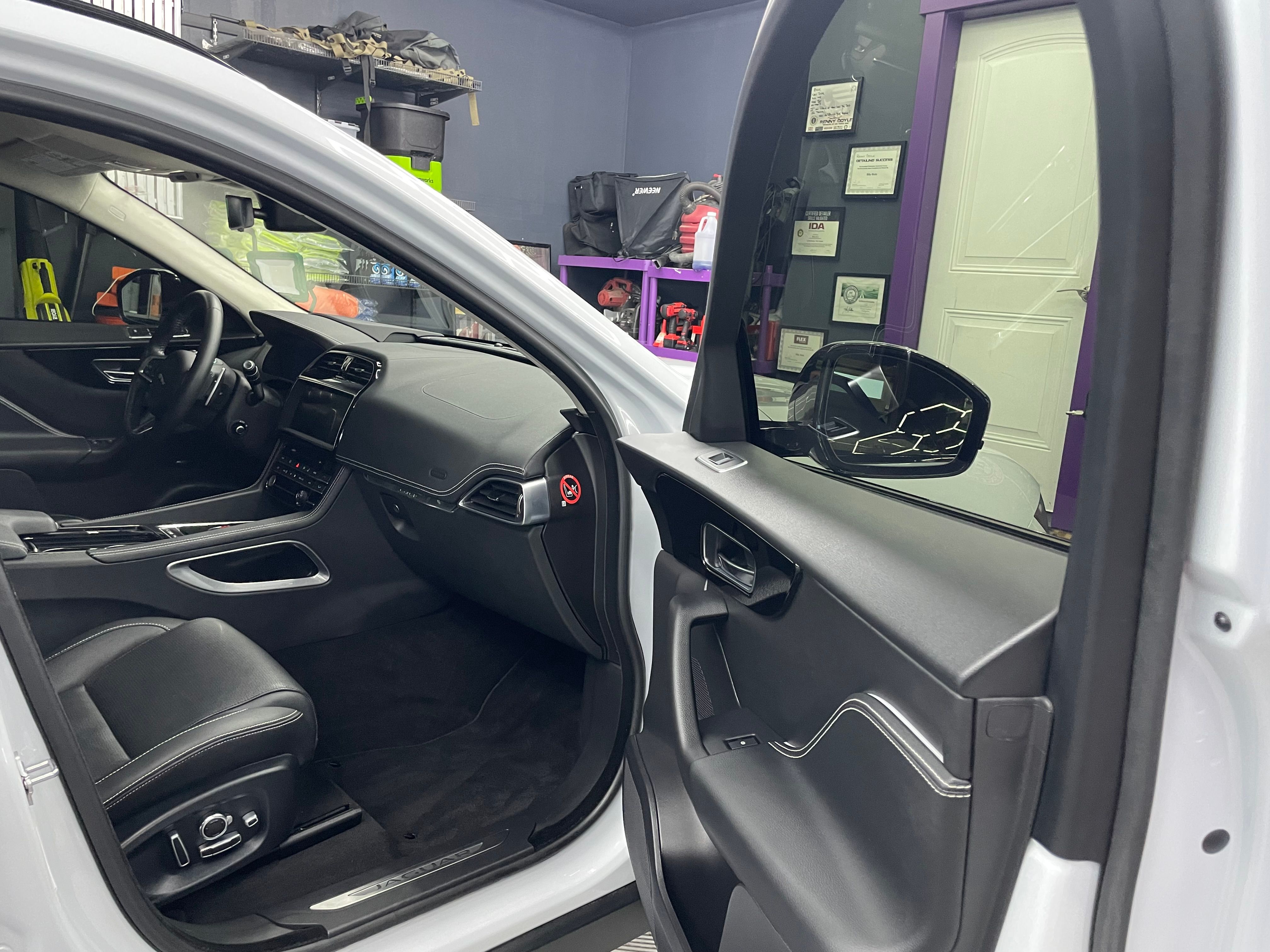 Used 2019 Jaguar F-PACE S AWD/4WD image 21