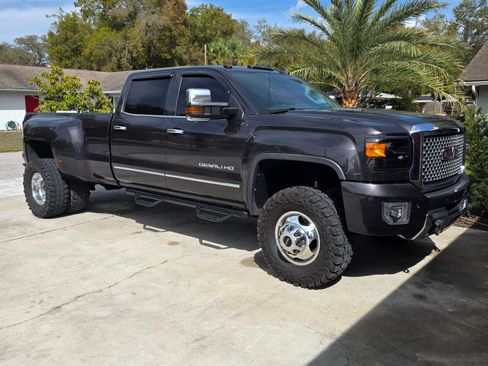 Used 2015 GMC Sierra 3500 Denali w/ Duramax Plus Package image 1