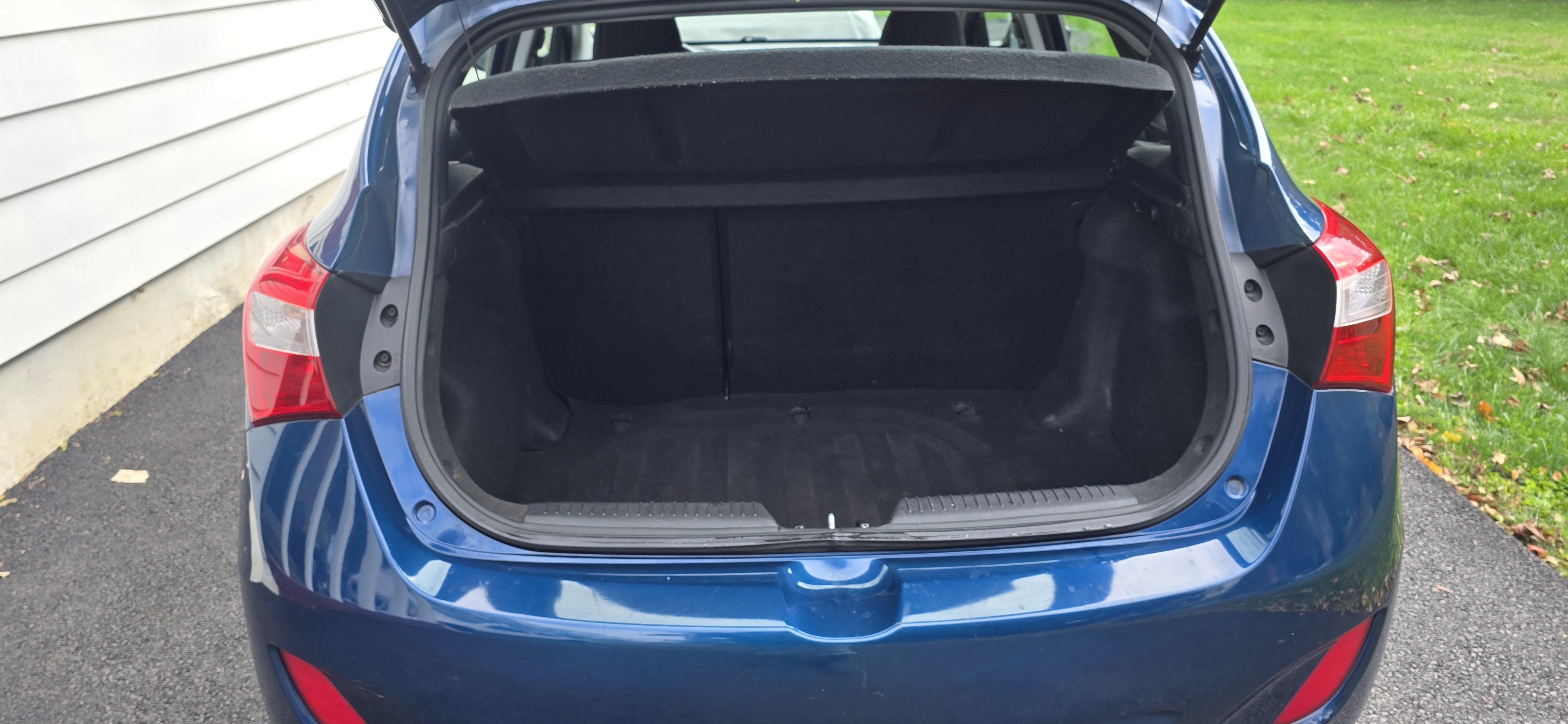 Used 2014 Hyundai Elantra GT FWD image 10