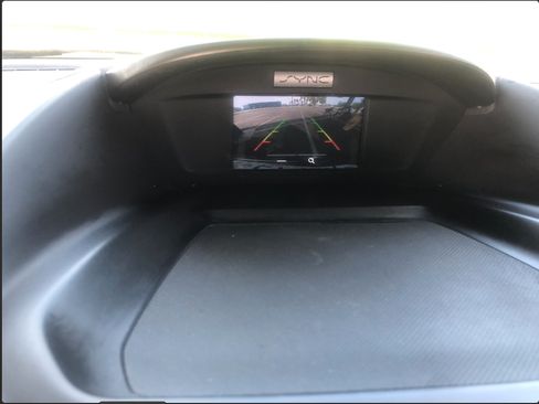 Used 2016 Ford Escape SE image 19