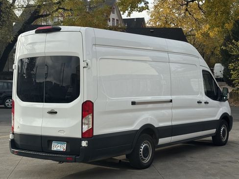 Used 2021 Ford Transit 250 148 High Roof Extended image 4