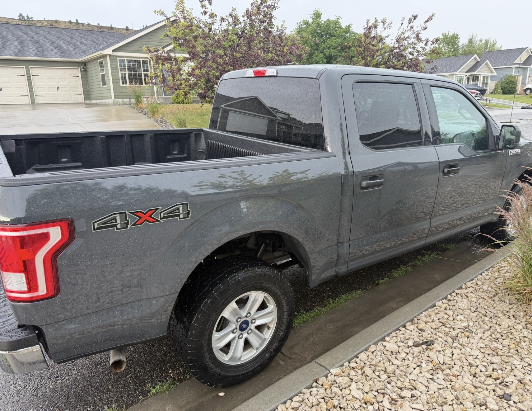 Used 2017 Ford F150 XLT AWD/4WD image 5