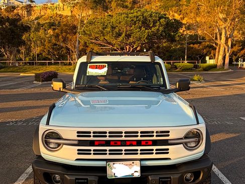Used 2024 Ford Bronco Heritage Edition image 6