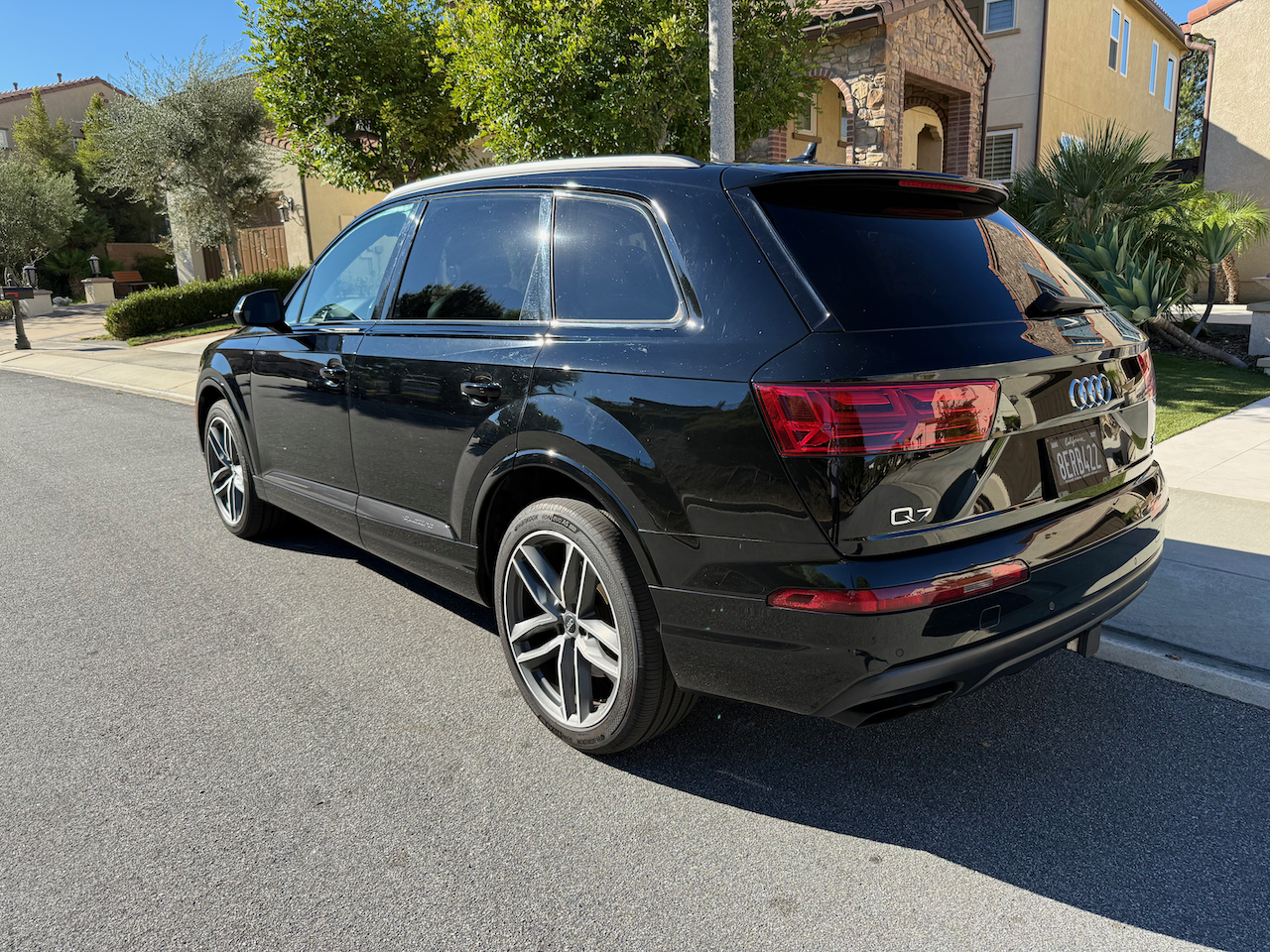 Used 2018 Audi Q7 3.0T Prestige AWD/4WD image 4