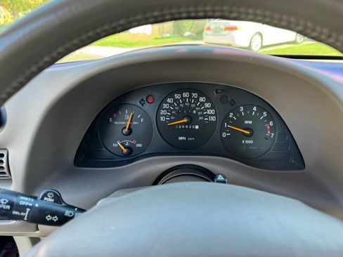 Used 1998 Chevrolet Lumina LTZ w/ Sport Performance Pkg image 6