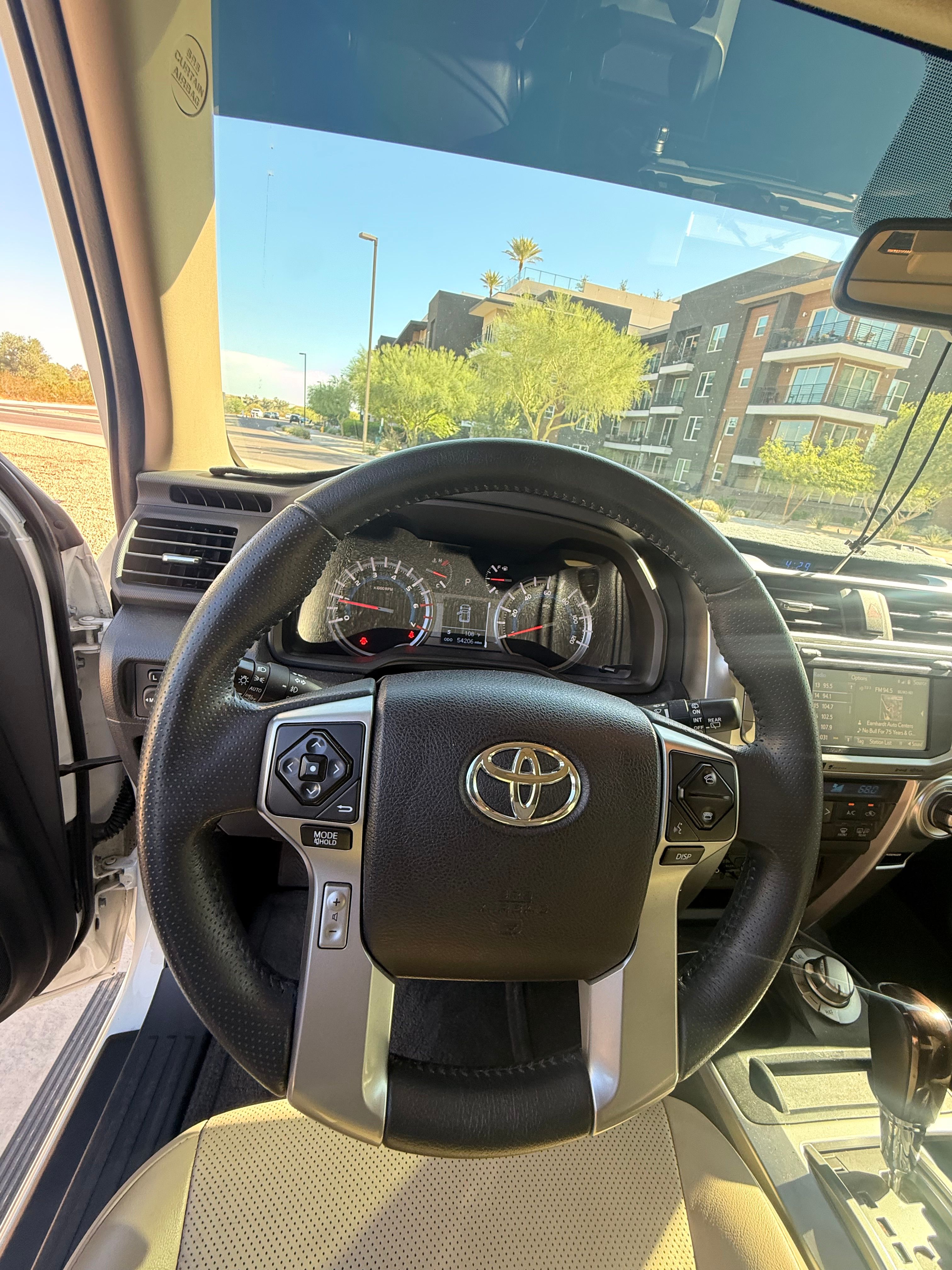 Used 2016 Toyota 4Runner Limited AWD/4WD image 6