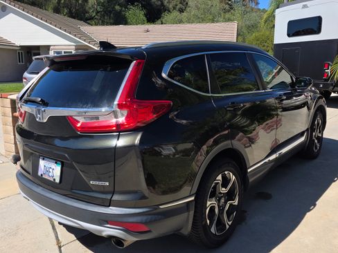 Used 2017 Honda CR-V Touring image 5
