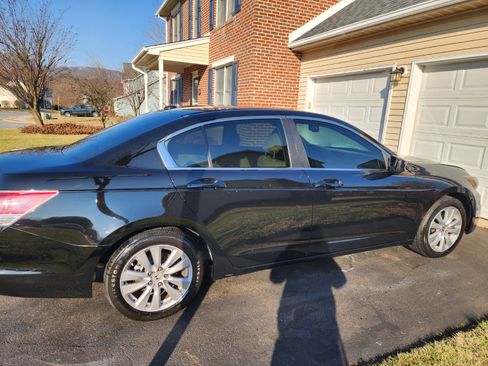 Used 2012 Honda Accord EX-L image 2