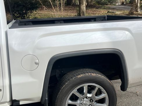 Used 2018 GMC Sierra 1500 Denali image 4