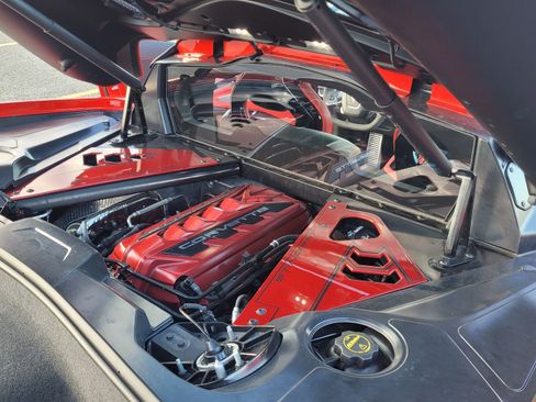 Used 2024 Chevrolet Corvette Stingray Preferred Cpe image 17