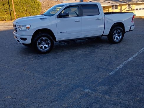 Used 2019 RAM 1500 Big Horn image 1