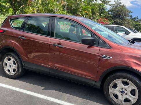 Used 2018 Ford Escape S FWD image 9