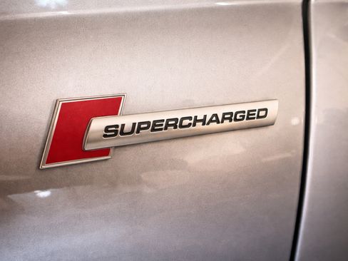 Used 2016 Audi A6 3.0T Premium Plus w/ S Line Sport Package image 10