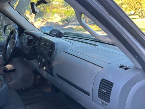 Used 2012 Chevrolet Silverado 2500 W/T image 8