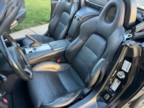 Used 2005 Honda S2000 image 17