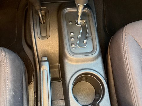 Used 2013 Jeep Wrangler Unlimited Sport AWD/4WD image 18