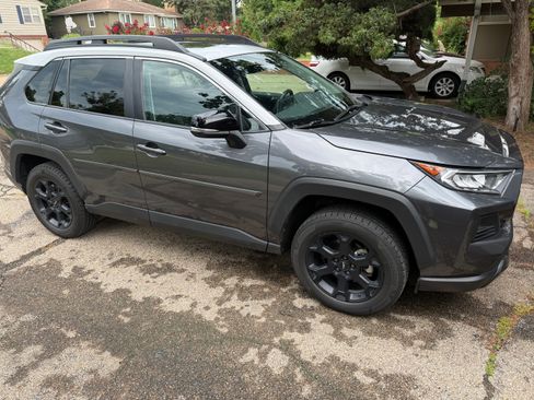 Used 2021 Toyota RAV4 TRD Off-Road w/ TRD Off-Road Weather Package AWD/4WD image 2