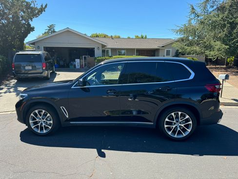 Used 2019 BMW X5 xDrive40i w/ Premium Package 2 AWD/4WD image 10
