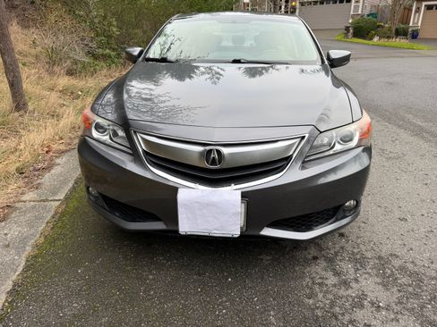 Used 2013 Acura ILX 2.0L Sedan 4D image 8