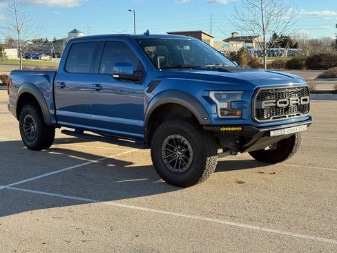 Used 2020 Ford F150 Raptor w/ Equipment Group 802A Luxury image 4