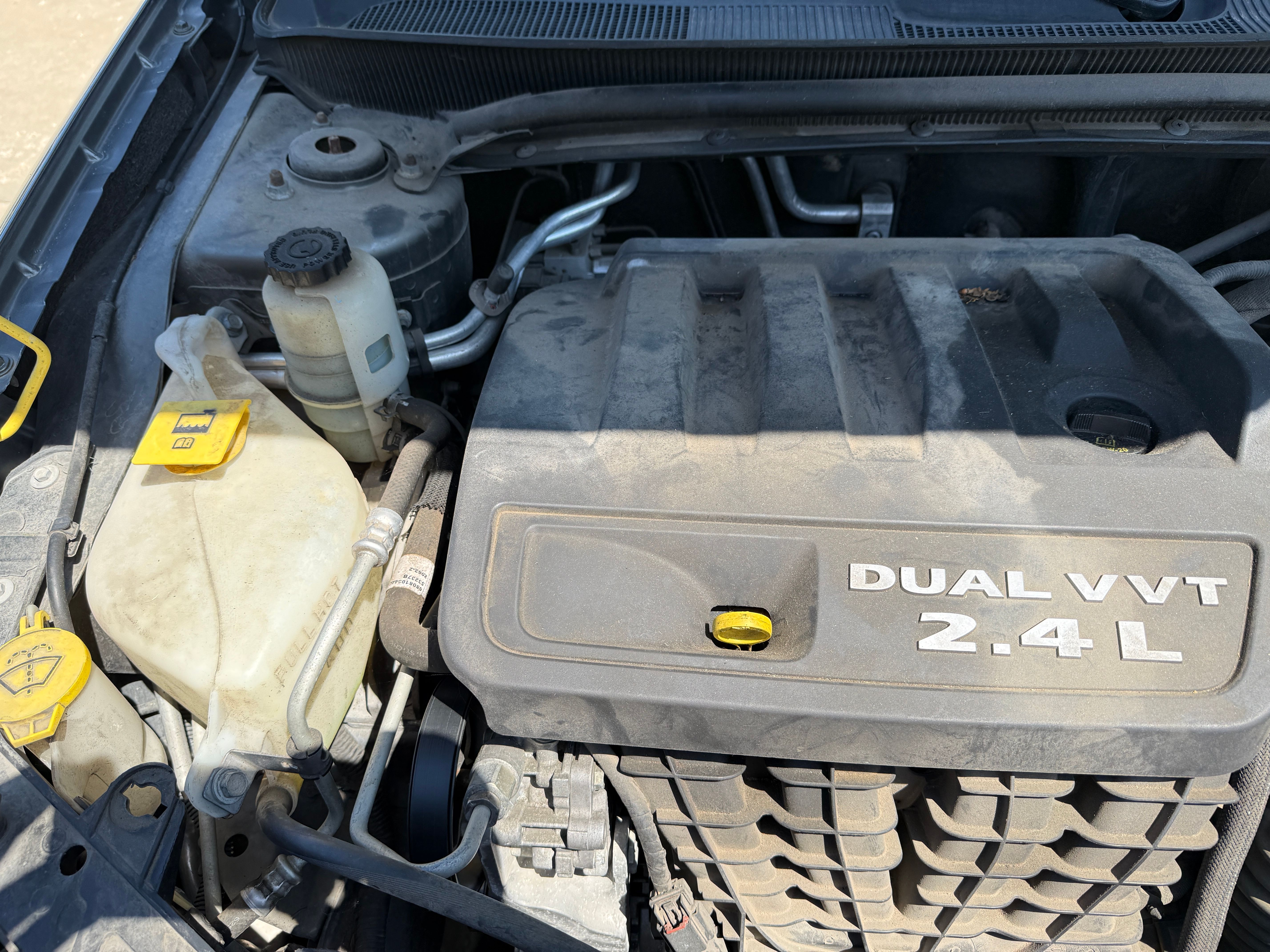 Used 2013 Chrysler 200 Touring FWD image 27