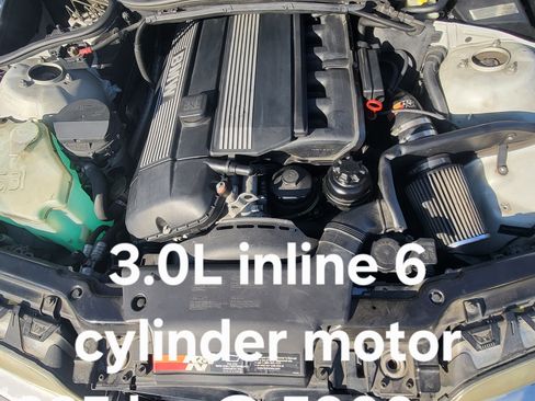 Used 2001 BMW 330i Sedan image 8