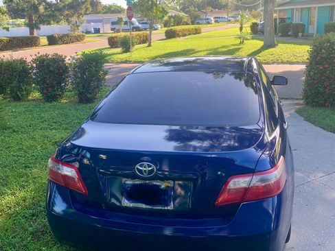 Used 2007 Toyota Camry LE image 5