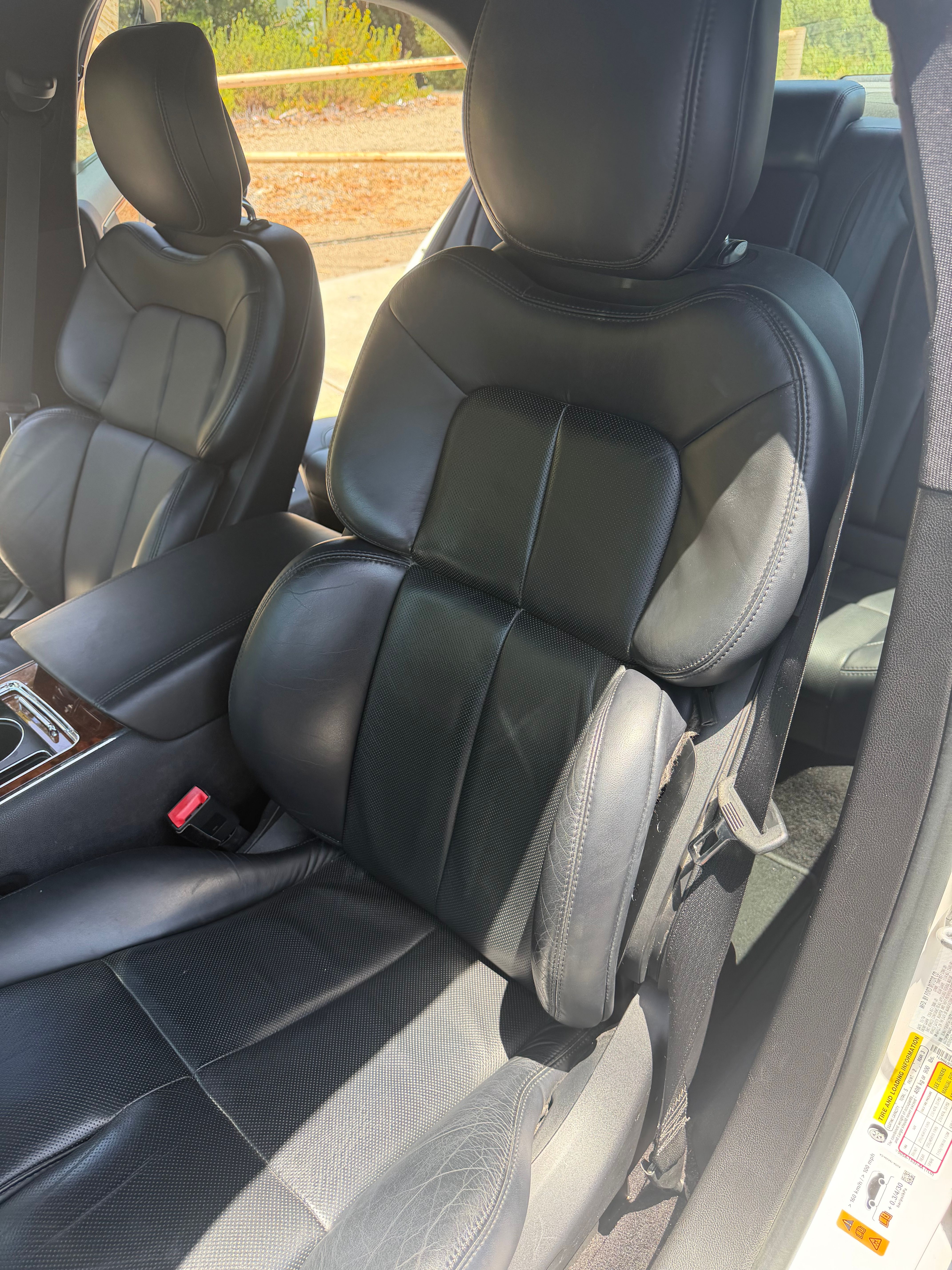 Used 2017 Lincoln Continental Select FWD image 14