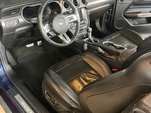 Used 2018 Ford Mustang Premium w/ Equipment Group 201A image 11