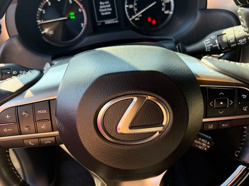 Used 2023 Lexus GX 460 Premium w/ Premium Plus Package AWD/4WD image 13